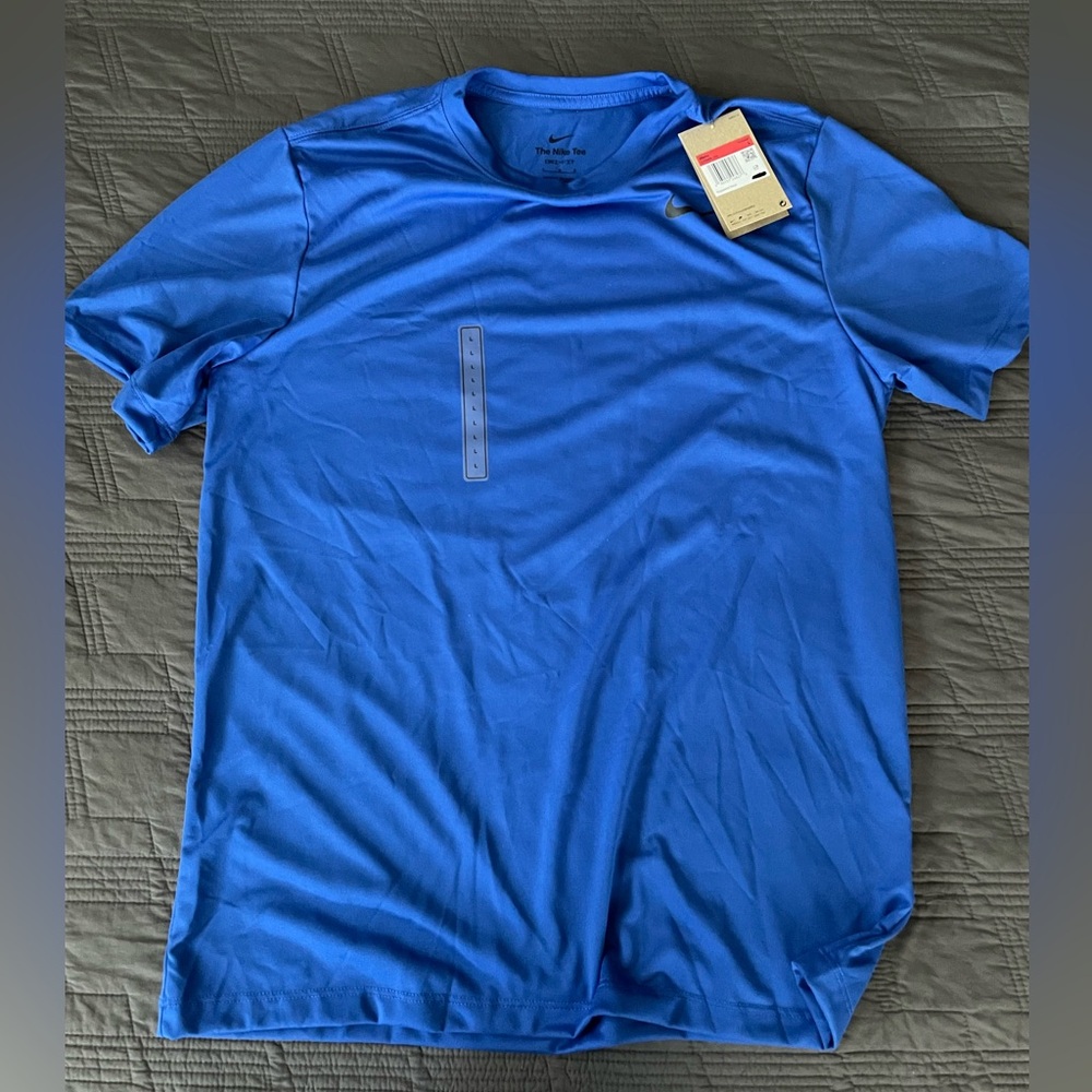 Nike Men's Blue Athletic Shirt